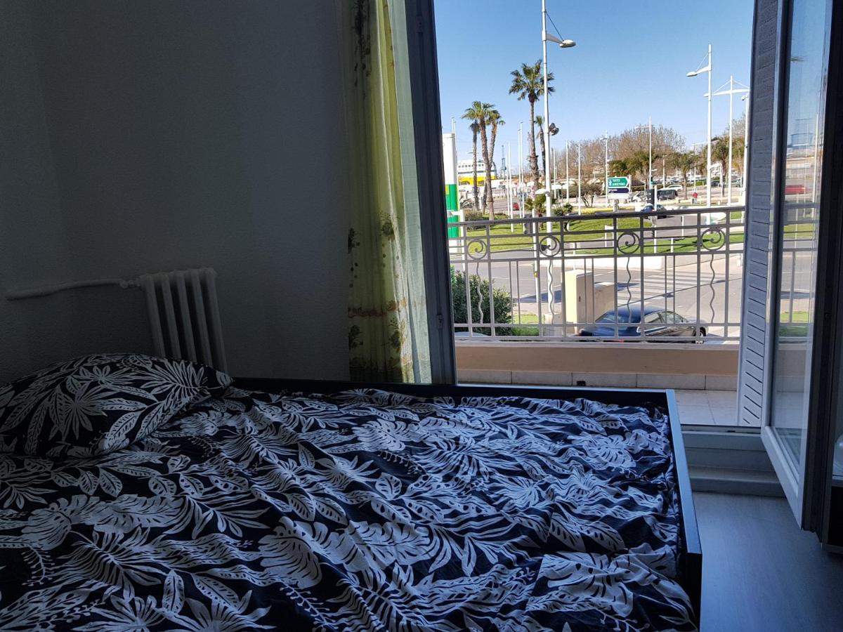 Studio With Sea View For 2 People Toulon Exterior photo