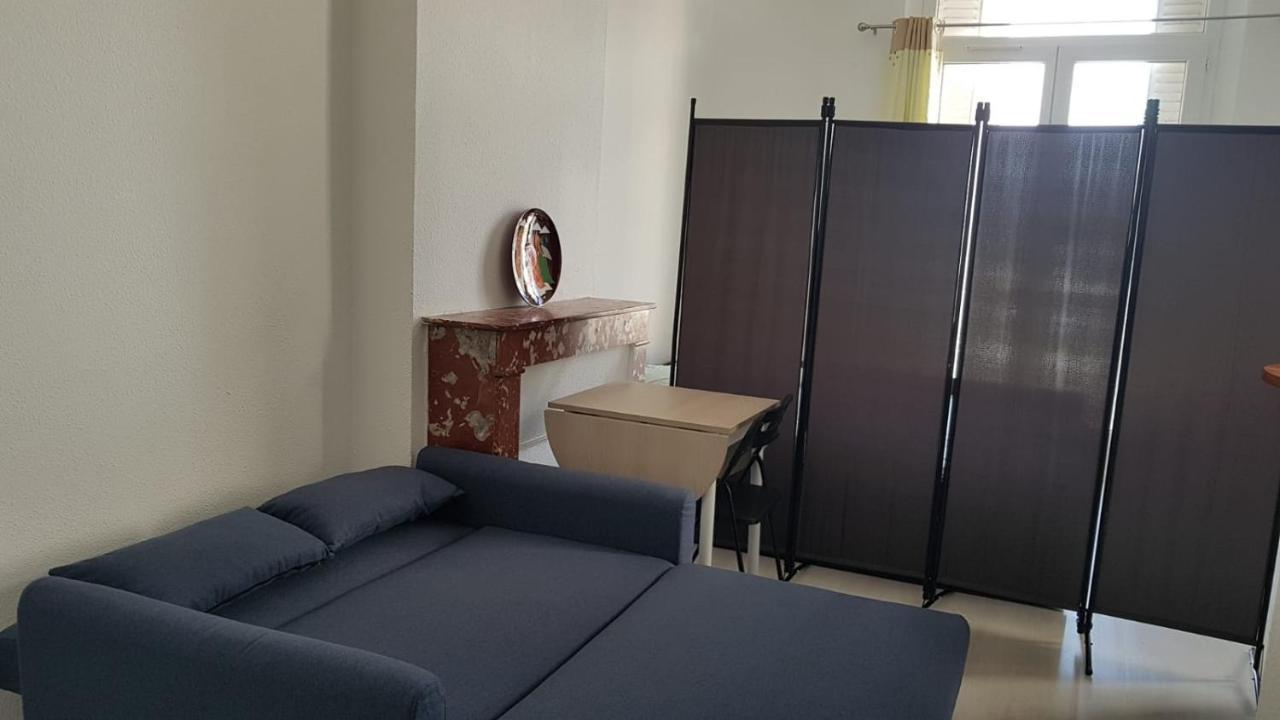 Studio With Sea View For 2 People Toulon Exterior photo